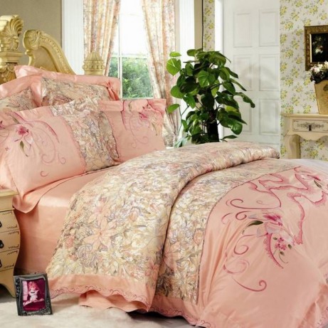 Постельное белье с вышивкой Вальтери 110-15 Розовый, 2-х спальный